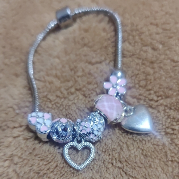 💙6 For $32💙Silver and Pink Charm Bracelet - Picture 2 of 4